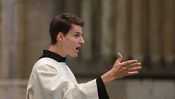 Der angehende Kirchenmusiker übernimmt demnächst eine Stelle als Regionalkantor im Bistum Münster. / © Beatrice Tomasetti (DR)
