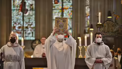 Die Heilige Schrift steht bei den Dominikanern, einem Predigerorden, immer im Zentrum. / &copy; Beatrice Tomasetti (DR)