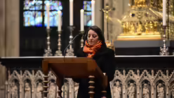 Die Referentin in der Erwachsenenpastoral, Kristell K&ouml;hler, spricht einen ber&uuml;hrenden geistlichen Impuls. / &copy; Beatrice Tomasetti (DR)