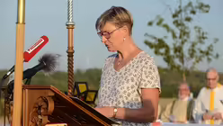 Die Vertreterin des Kreiskatholikenrates spricht eine Fürbitte. / © Beatrice Tomasetti (DR)