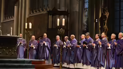 Domkapitular Bosbach er&ouml;ffnet das Kapitelsamt / &copy; Beatrice Tomasetti (DR)