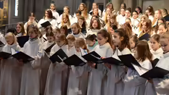 Aufnahme neuer Knaben und Mädchen in die Chöre am Kölner Dom / © Tomasetti (Kölner Dommusik)