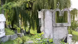 ... das Judentum, hier der alte j&uuml;dische Friedhof / &copy; Friederike Seeger