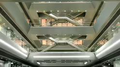 Innen hell und leuchtend, ganz so wie es die Sage vom Lichtschloss erz&auml;hlt / &copy; Friederike Seeger