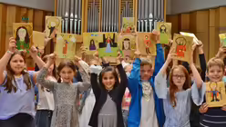 Ein Abschiedsprojekt in der Domsingschule war, eine Ikone zu malen. / &copy; Beatrice Tomasetti (DR)