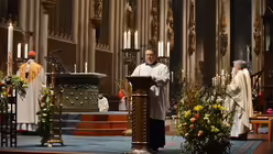 Eindr&uuml;cke aus der Osternacht im K&ouml;lner Dom / &copy; Beatrice Tomasetti (DR)