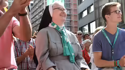 Eine begeisterte Mitsingerin / © Melanie Trimborn (DR)