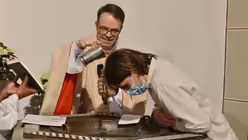 Endlich dazu gehören will Marc Isaak, der sich im Alter von 30 Jahren taufen lässt. / © Beatrice Tomasetti (DR)