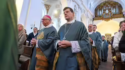 Bisch&ouml;fe im Dom zu Fulda / &copy; Harald Oppitz (KNA)