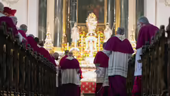Eröffnungsgottesdienst am Dienstagmorgen (dpa)