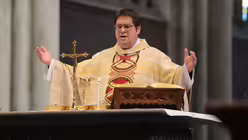 Erstkommunion der Kölner Domsingschule im Kölner Dom / © Beatrice Tomasetti (DR)