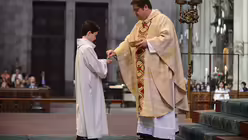 Erstkommunion der Kölner Domsingschule im Kölner Dom / © Beatrice Tomasetti (DR)