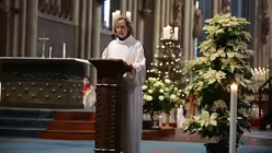 Eva-Maria Will ist oft an den Hochfesten - wie hier zu Weihnachten - als Lektorin im Einsatz / © Beatrice Tomasetti (DR)