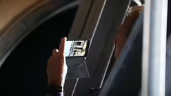 Glockenwartung im K&ouml;lner Dom / &copy; Oliver Berg (dpa)