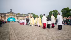 Gottesdienst an Christi Himmelfahrt / © Rolf Vennenbernd (dpa)
