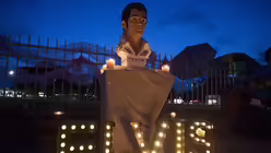 Ein Denkmal für Elvis Presley in Graceland, dem einstigen Anwesen von Presley in Memphis,Tennessee, USA / ©  Brandon Dill (dpa)