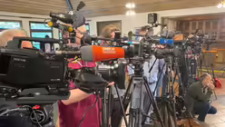 Großer Medienauflauf zur Eröffnungs-Pressekonferenz / © Ingo Brüggenjürgen (DR)