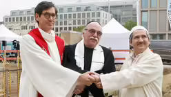 Grundsteinlegung f&uuml;r das Mehrreligionengeb&auml;ude "House of One" / &copy; Wolfgang Kumm (dpa)