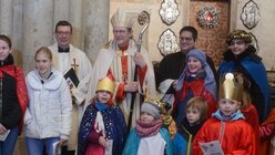 Gruppenbilder mit dem Kardinal sind sehr begehrt / © Beatrice Tomasetti (DR)