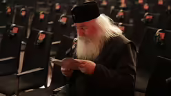 Zahlreiche internationale Gäste unterschiedlicher Religionen (Bistum Münster)