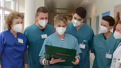 Hospizleiterin Kerstin Sauter-Krause hat ein starkes Team hinter sich. / © Beatrice Tomasetti (DR)