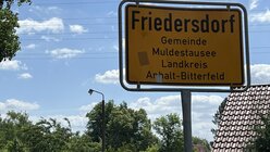 Unterwegs in Friedersdorf (DR)