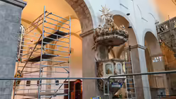 Noch stehen Gerüste im Innenraum, die Renovierung geschah dennoch im vorgesehen Zeit- und Kostenrahmen.  (DR)