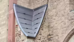 Mauern, Fenster und Dächer wurden bei der Sanierung von St. Pantaleon sorgfältig renoviert.  (DR)