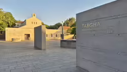 Priorat Tabgha mit der Brotvermehrungskirche / © Jan Hendrik Stens (DR)