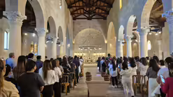 Pontifikalamt mit philippinischen Christen in der Brotvermehrungskirche am Christkönigssonntag / © Jan Hendrik Stens (DR)