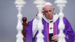 Papst Franziskus feiert eine Messe in Floriana (Malta) / &copy; Paul Haring (KNA)