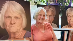 Die Senioren der Gladbacher Caritas-Begegnungsstätten hatten viel Spaß beim Shooting. (Caritas Rheinberg)