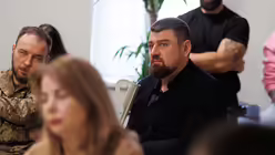 Denis Skaleukh engagiert sich jetzt als Betroffener beim Aufbau des Veteranenzentrums.  / © Privat