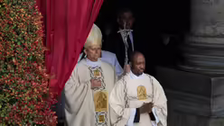 Papst Leo XIV. eröffnet sein Pontifikat mit einer Messe auf dem Petersplatz in Anwesenheit von Staatsoberhäuptern, Königen und Gläubigen / © Gregorio Borgia/AP (dpa)