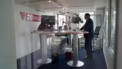 Minister Nathanael Liminski zu Gast / &copy; Julian Kendziora (Staatskanzlei NRW)