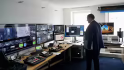 Minister Nathanael Liminski zu Gast / &copy; Julian Kendziora (Staatskanzlei NRW)