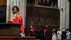 Karfreitagsliturgie im K&ouml;lner Dom / &copy; Beatrice Tomasetti (DR)