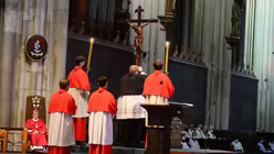 Karfreitagsliturgie im K&ouml;lner Dom / &copy; Beatrice Tomasetti (DR)