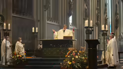 Rainer Maria Kardinal Woelki im Pontifikalamt am Hochfest der Auferstehung des Herrn / © Beatrice Tomasetti (DR)