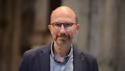 Klaus Bispinck ist seit über 20 Jahren am Dom beschäftigt. / © Beatrice Tomasetti (DR)