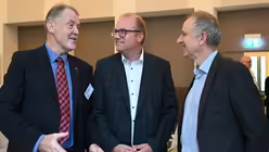 Der Gesch&auml;ftsf&uuml;hrer des Di&ouml;zesanrates, Norbert Michels, spricht zur Verleihung des Anton-Roesen-Preises. / &copy; Beatrice Tomasetti (DR)