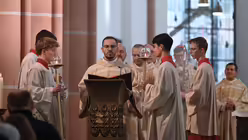 Pontifikalamt mit Kardinal Woelki in Euskirchen / &copy; Beatrice Tomasetti (DR)