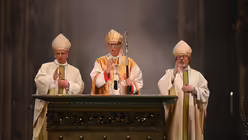 Feier der Osternacht / &copy; Beatrice Tomasetti (DR)