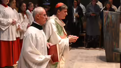 Altarweihe in St. Laurentius, Bergisch Gladbach, mit Rainer Maria Kardinal Woelki / &copy; Beatrice Tomasetti (DR)