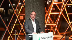 Er&ouml;ffnung Dreik&ouml;nigswallfahrt und "Himmelsleiter" / &copy; Beatrice Tomasetti (DR)