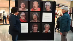 Die ausgestellten Fotos sorgen immer wieder für einen Aha-Effekt. / © Beatrice Tomasetti (DR)