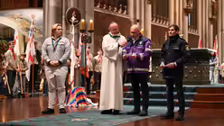 Friedenslicht von Bethlehem im Kölner Dom / © Beatrice Tomasetti (DR)