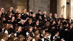 Gemeinsamer Auftritt aller Speyerer Domchöre bei "Lux in tenebris". / © Beatrice Tomasetti (DR)