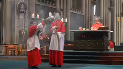 Pontifikalamt am Pfingstmontag im K&ouml;lner Dom / &copy; Beatrice Tomasetti (DR)