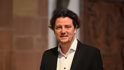 Der Komponist Helge Burggrabe. / &copy; Beatrice Tomasetti (DR)